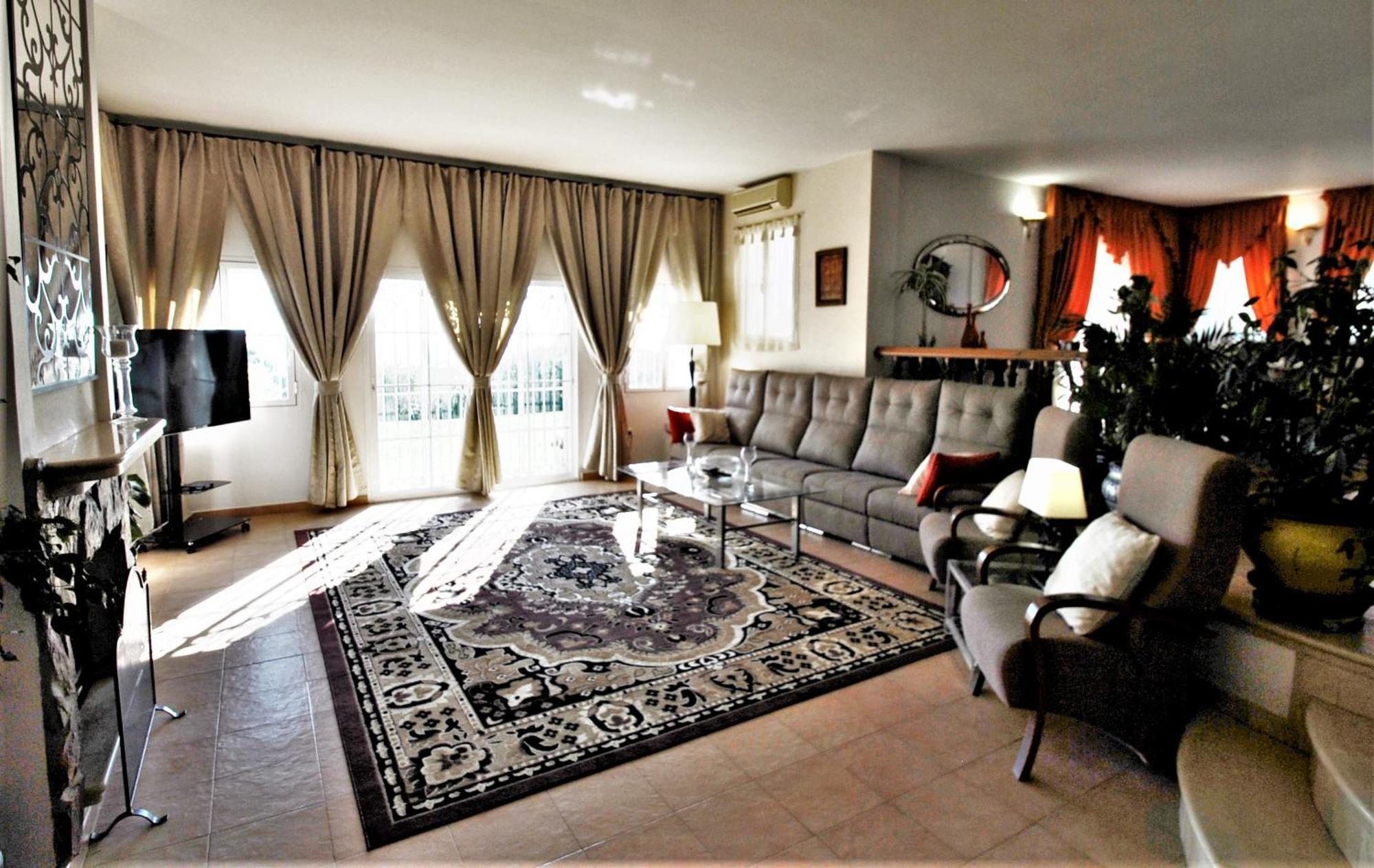 Holiday Villa In 10 Min From Fuengirola Beach With Sea Views Pool Bbq Parking Wifi Aircon Big Garden Mijas Exterior photo