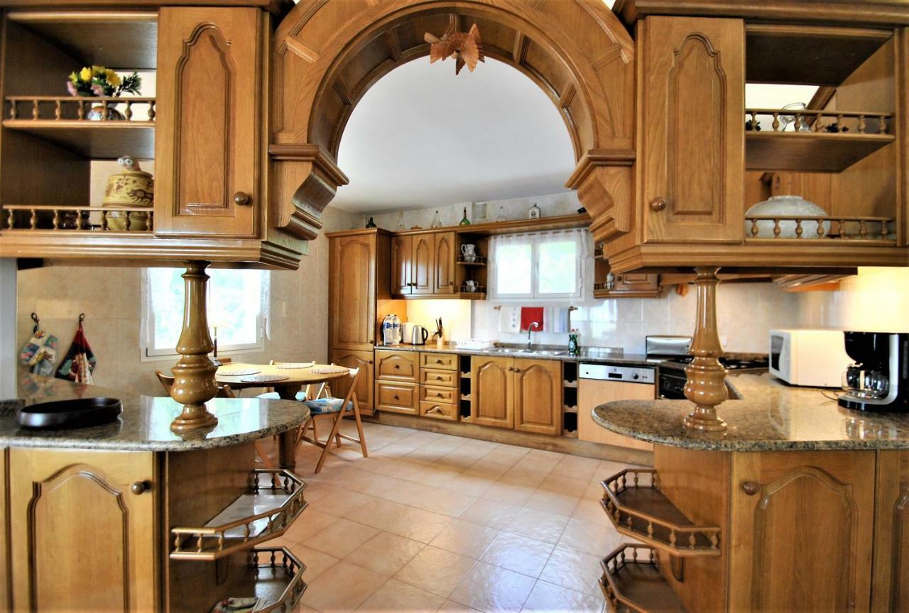 Holiday Villa In 10 Min From Fuengirola Beach With Sea Views Pool Bbq Parking Wifi Aircon Big Garden Mijas Exterior photo