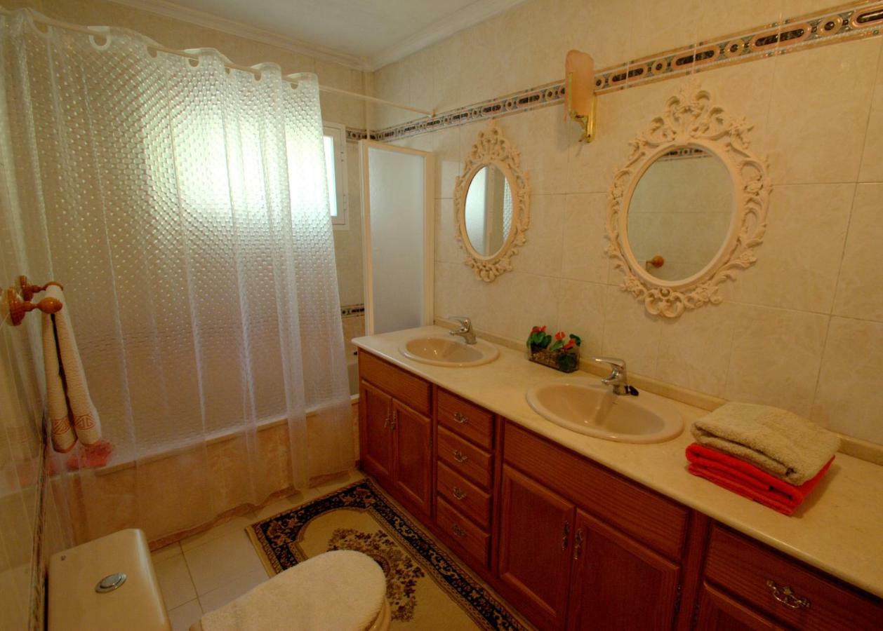 Holiday Villa In 10 Min From Fuengirola Beach With Sea Views Pool Bbq Parking Wifi Aircon Big Garden Mijas Exterior photo