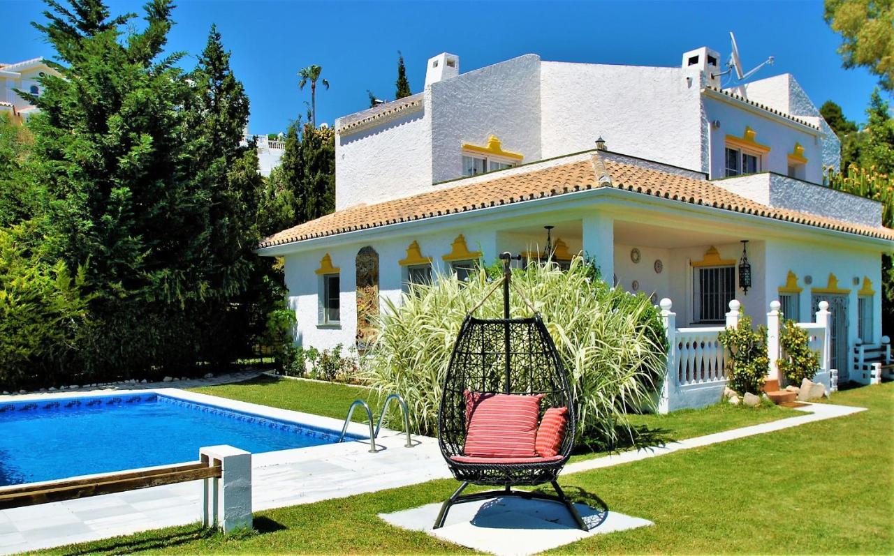 Holiday Villa In 10 Min From Fuengirola Beach With Sea Views Pool Bbq Parking Wifi Aircon Big Garden Mijas Exterior photo